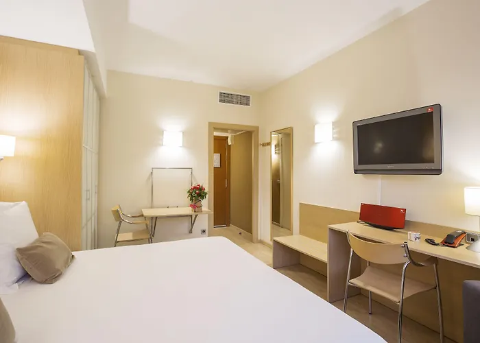 白银公寓式酒店 3* 巴塞罗那