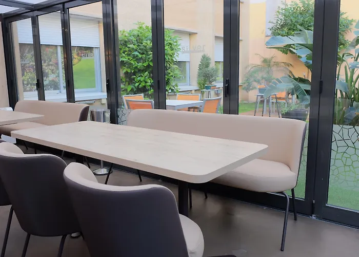 アパルトテル シルバー ホテル 3*