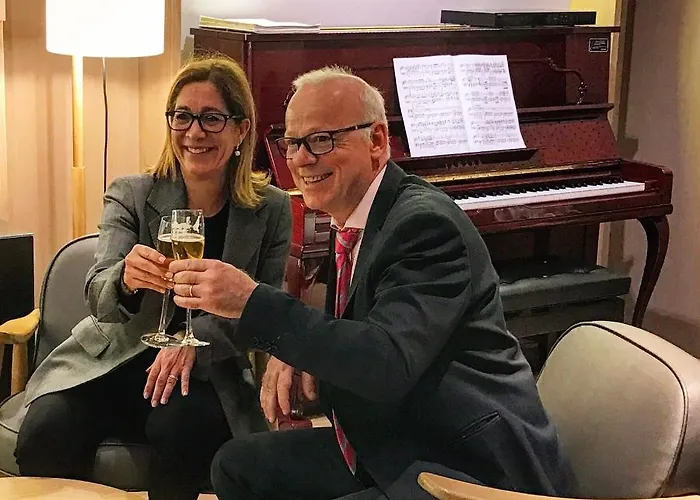 白银公寓式酒店 3*